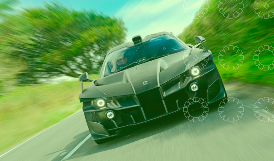 Conheça o novo hipercarro com propulsão a jato e quatro motores elétricos